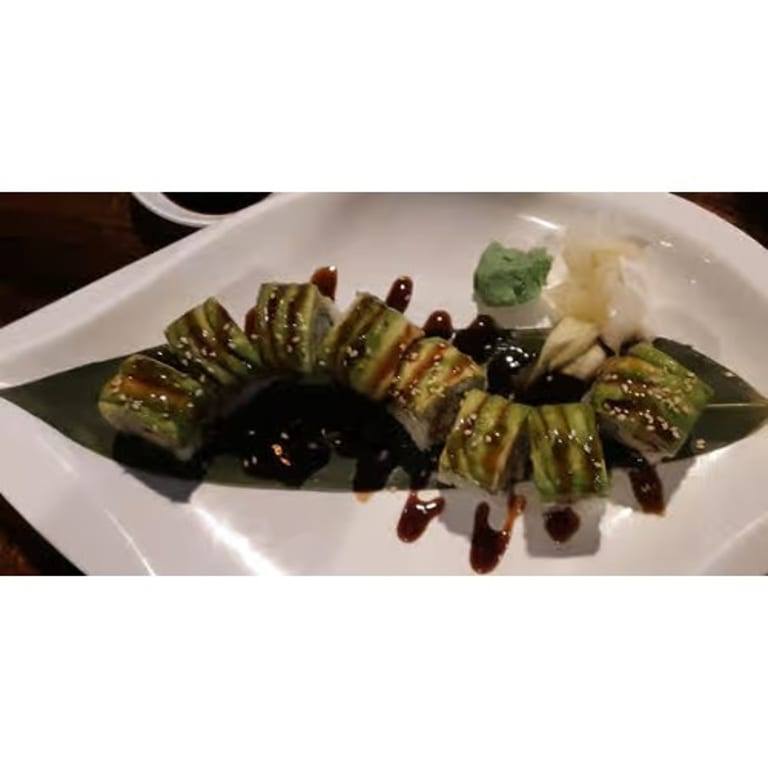 Delicious Dragon Roll Experience